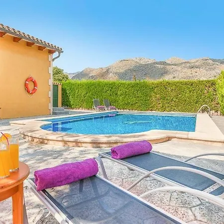 Sleeps 6 Pool Air Con Wifi *